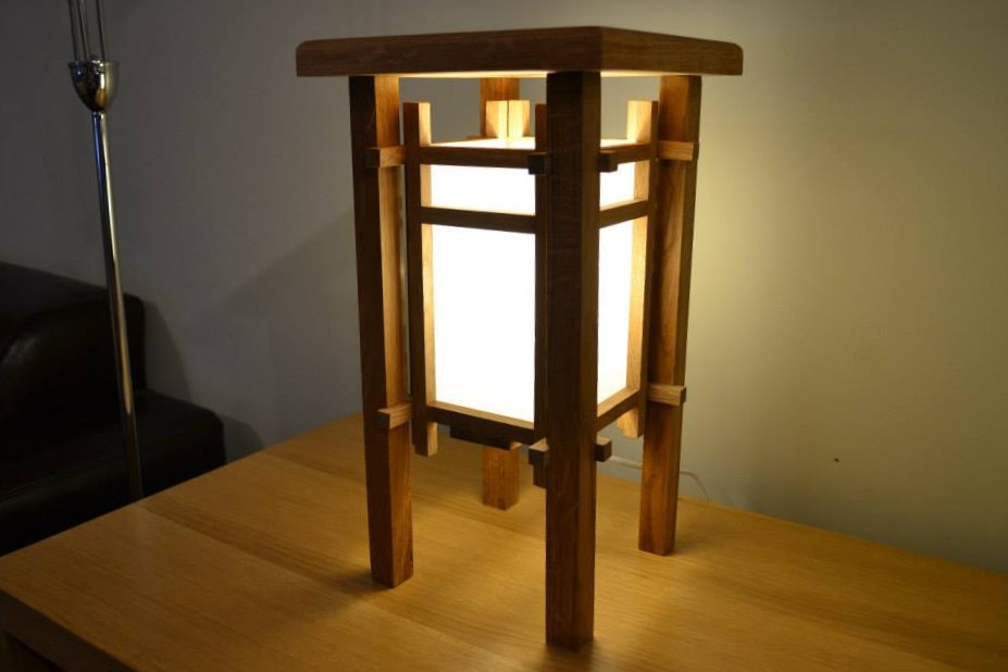 Jaapani puutöö riisipaberiga lamp