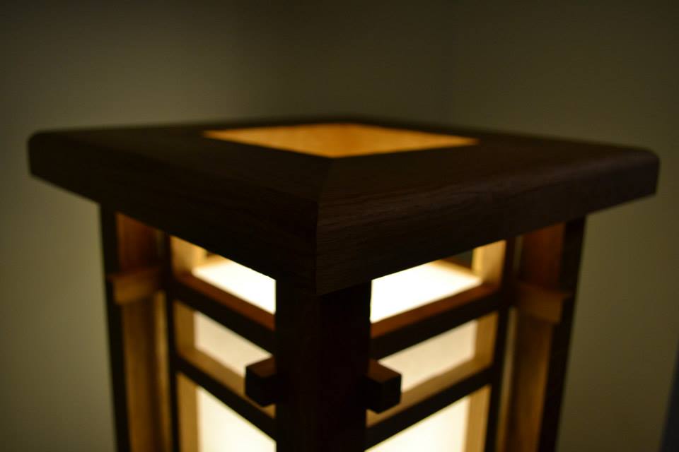 Jaapani puutöö lamp